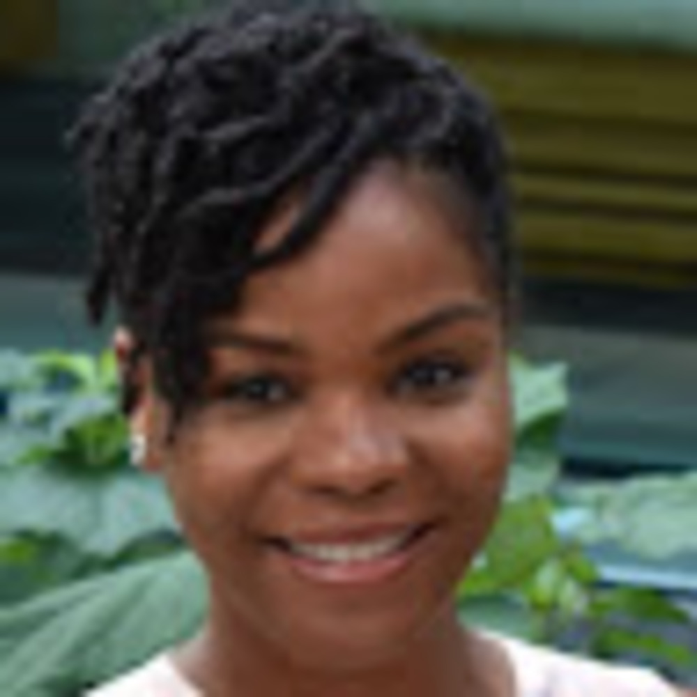 Meet your Posher, Renieda